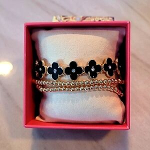 House of Harlow 1960 Black and Gold Floral Bracelet Set
